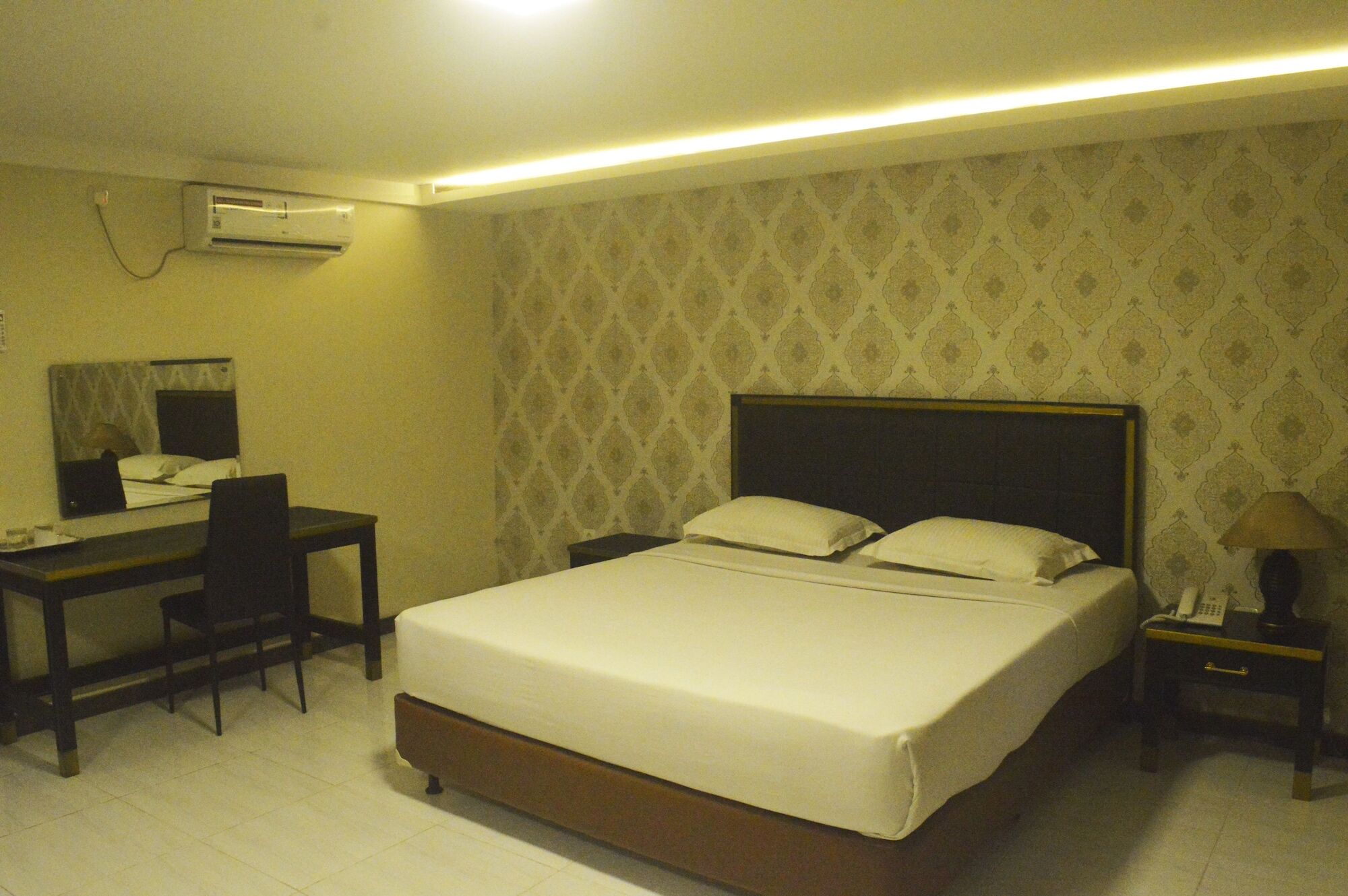 Hotel Pangrango 3 Bogor Esterno foto